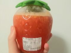 草莓桃子-舍予茶(桂林路店)