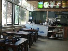 -泉儿头杂碎(杂碎师大店)