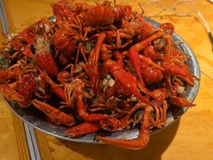 -琥珀老六龙虾(四里河店)