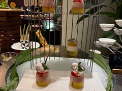 -亮马河饭店翠雅咖啡厅