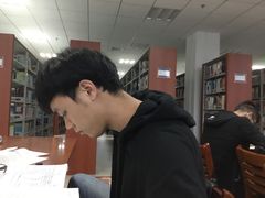 -湖北工业大学-图书馆