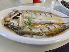 -七的湖·晚芳亭·阳澄湖农家菜·大闸蟹(莲花岛店)