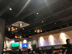 -渝是乎川渝小炒(新世界百货望京店)