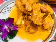 锅包肉-东北哈尔滨酱骨头馆房掌柜铁锅炖