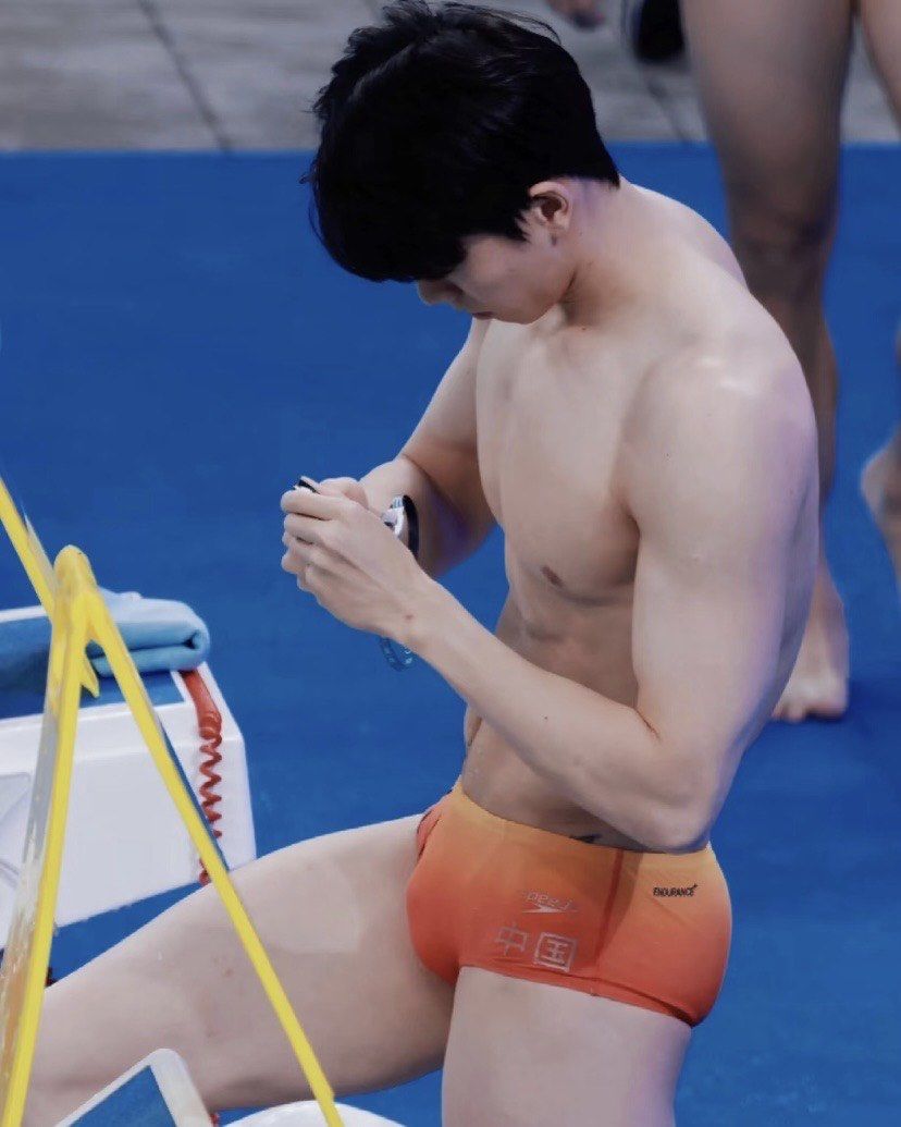 完美肌肉男神