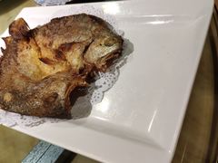 招牌煎焗鱼骨-老廣食堂(区庄店)