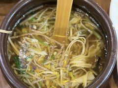 -满园烤鸭·春饼(太原街万达店)