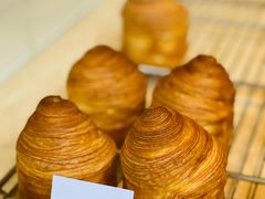 -VERIE BAKEHOUSE