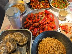 -巴厘龙虾·榜首油焖大虾(音乐学院·沿江酒馆店)