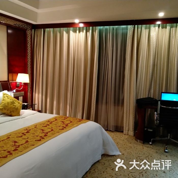 常林泉盈国际酒店