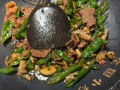 -费大厨辣椒炒肉(高铁吾悦广场店)