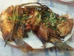 -曼听小寨岩香宰傣家美食城(勐海路店)