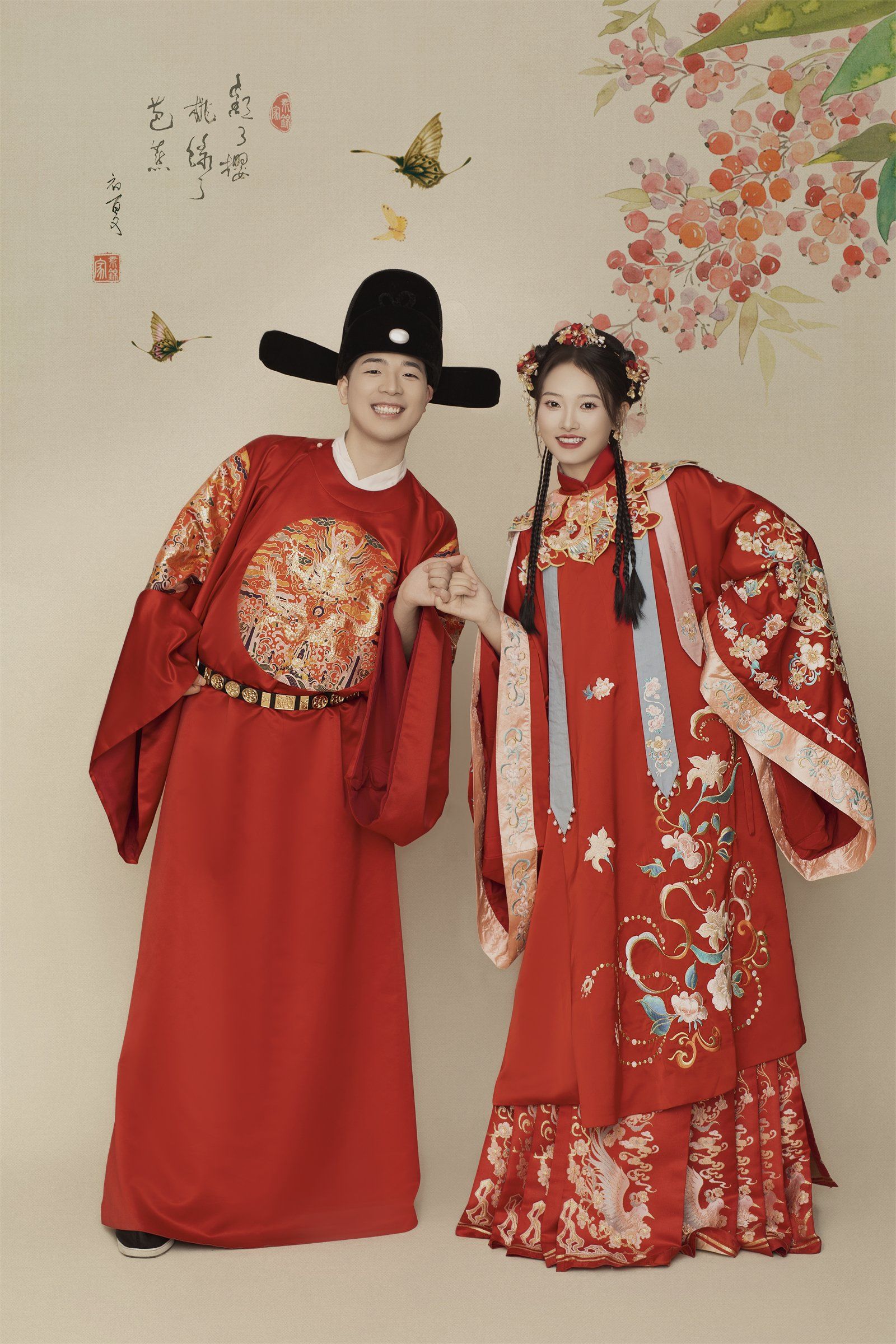 太爱这套汉服婚纱照了,俏皮可爱好甜啊!