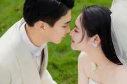 点击看大图 -挪娅婚纱摄影皇家会所