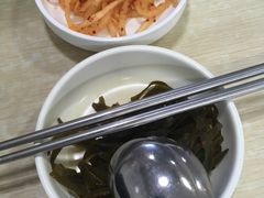 -拌来拌去石鍋拌飯(文鼎店)