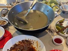 -渔语鱼酸菜鱼新川菜(来福士店)