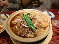 -沙胆彪炭炉牛杂煲(上海日月光广场店)