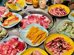 -金滏山·烤肉海鲜火锅自助(襄阳万达店)