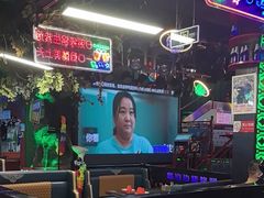-路边边地标烧烤·川菜·小龙虾·音乐酒馆(良乡长虹店)