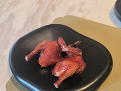 脆皮妙龄鸽-新荣记(新源南路店)