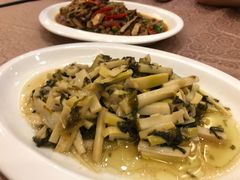 -假日花园主题餐厅