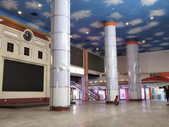 -成都星期8小镇(江宁南路店)