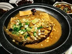 得莫利炖鱼-金掌勺东北菜(格兰晴天店)