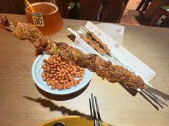-耶里夏丽·新疆菜·28年喀什老馆(田林东路店)