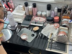-ME觅妆·定制美妆·彩妆私教(菱角湖店)