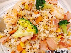 虾仁培根炒饭-仁义涵西餐·咖啡(中华巴洛克店)