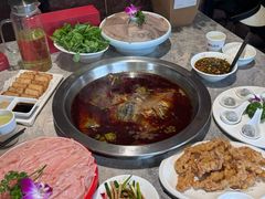 -忘情水鱼头·鲜鱼火锅(滨江中路店)