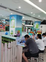 -孩子王童乐园(唐山万达广场店)