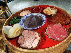 -董眼镜火锅(洪崖洞总店)