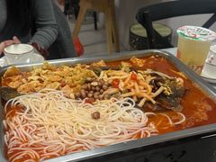 -在巷子里的烤肉店·螺蛳粉烤鱼·牛蛙(和美城店)