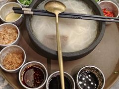 薄荷牛肉米线-浩海火燒雲傣家菜(芮欧百货店)