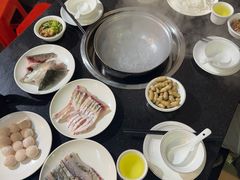 -正能量脆肉鲩火锅