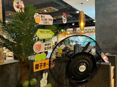 大堂-龙泉人椰子鸡.糟粕醋.海南菜(三亚旗舰店)