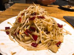 炒豆芽-悦屋老板娘的烤肉店(紫薇田园店)