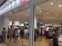 -优衣库(东莞东城万达广场店)