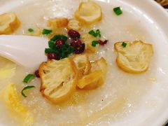 荔湾艇仔粥-卓粤拉肠(红庙店)