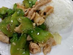 -豆豆八刀汤(皇岗公路大厦店)