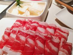 -海底捞火锅鲜切牛肉主题店(长寿路店)