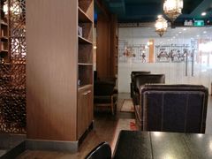 -星巴克臻选(上海中环广场2F店)