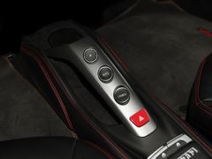 -豪橫超跑租车(成都世纪城店)