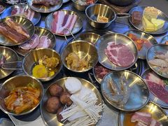 -哈哈碳都·牛肋条无限自助烤肉(台江万达店)
