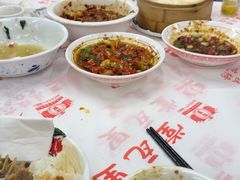 -堂瓦里·33年传统赣菜(第一街区店)