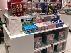 -泡泡玛特POPMART(蓝色港湾店)