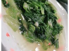 -侬佳蒸菜馆(听潮店)