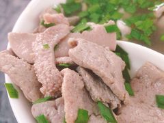 牛三星-陈超记美食店