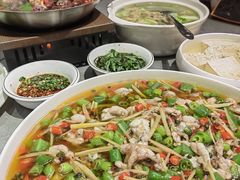 -蛙兔鸡自贡风味·特色江湖菜(广都店)